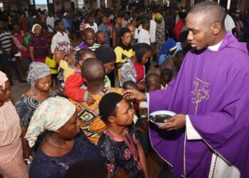 Christians begin Lent Fasting with Ash Wednesday