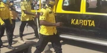 Traffic Officer Dies After Being Ejected from Moving Truck in Kano