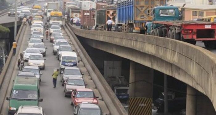 Lagos’ Ijora-Marine Bridge to shut down for 3 weeks –FG
