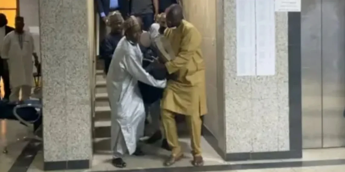 Kwara Woman Faints in Court After Husband Insists on Divorce