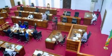 Abia Lawmaker Breaks Bottle on Colleague Over Otti’s Cash Gift