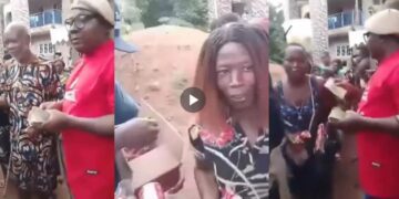 VIDEO: APGA agents caught sharing money, food to voters in Anambra Election