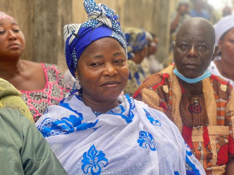 <div style="width: 640px;" class="wp-video"><video class="wp-video-shortcode" id="video-1785-9" width="640" height="360" preload="metadata" controls="controls"><source type="video/mp4" src="https://ideemlawful.com/wp/wp-content/uploads/2021/11/twitter_20211125_114246.mp4?_=9" /><a href="https://ideemlawful.com/wp/wp-content/uploads/2021/11/twitter_20211125_114246.mp4">https://ideemlawful.com/wp/wp-content/uploads/2021/11/twitter_20211125_114246.mp4</a></video></div> moments late comic actor, baba suwe laid to rest, as nollywood actors, actresses pay last respect <div style="width: 640px;" class="wp-video"><video class="wp-video-shortcode" id="video-1785-10" width="640" height="360" preload="metadata" controls="controls"><source type="video/mp4" src="https://ideemlawful.com/wp/wp-content/uploads/2021/11/twitter_20211125_114246.mp4?_=10" /><a href="https://ideemlawful.com/wp/wp-content/uploads/2021/11/twitter_20211125_114246.mp4">https://ideemlawful.com/wp/wp-content/uploads/2021/11/twitter_20211125_114246.mp4</a></video></div> moments late comic actor, baba suwe laid to rest, as nollywood actors, actresses pay last respect