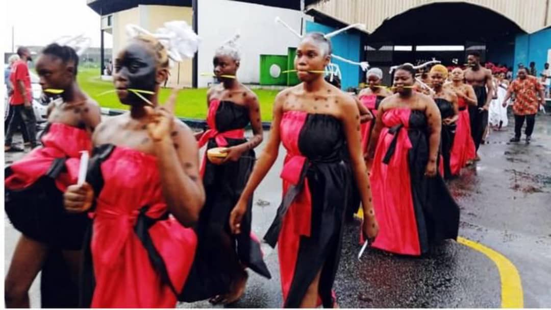 [weird] freshers induction ceremony, theatre and film students dress traditional at river state university (photos)