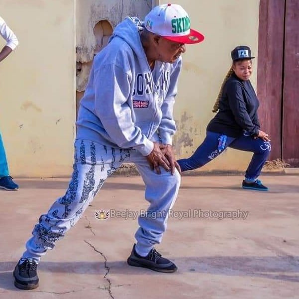 photo news: 83-year-old alaafin of oyo, lamidi adeyemi, during a workout session
