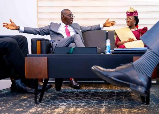 gov. sanwo-olu steps aside, as 17-year-old student presides over sec meeting (photos)