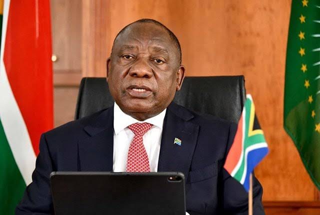 [breaking] : president ramaphosa tests positive for covid-19