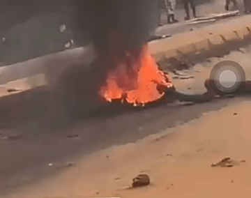 chaos in kwarapoly as students, ndlea engage in street fight,