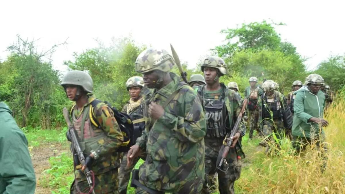 nigerian security operatives